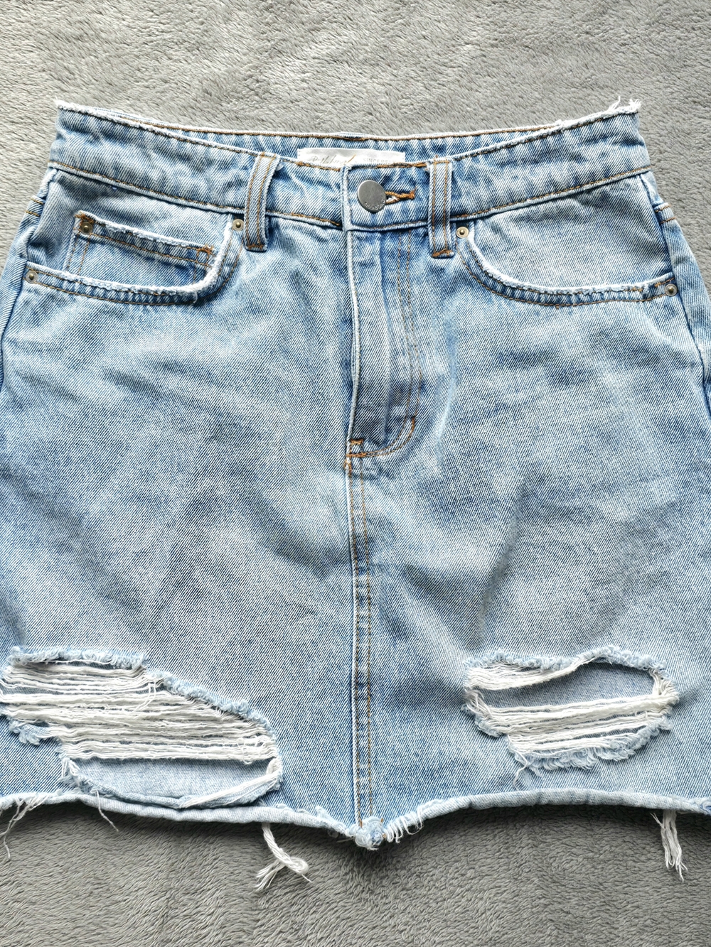 Billabong x Sincerely Jules Distressed Denim Mini Skirt Size 25 Y2K Raw Hem